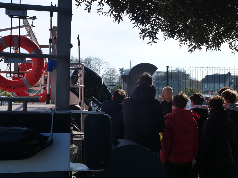 Visite du chantier naval Efinor.