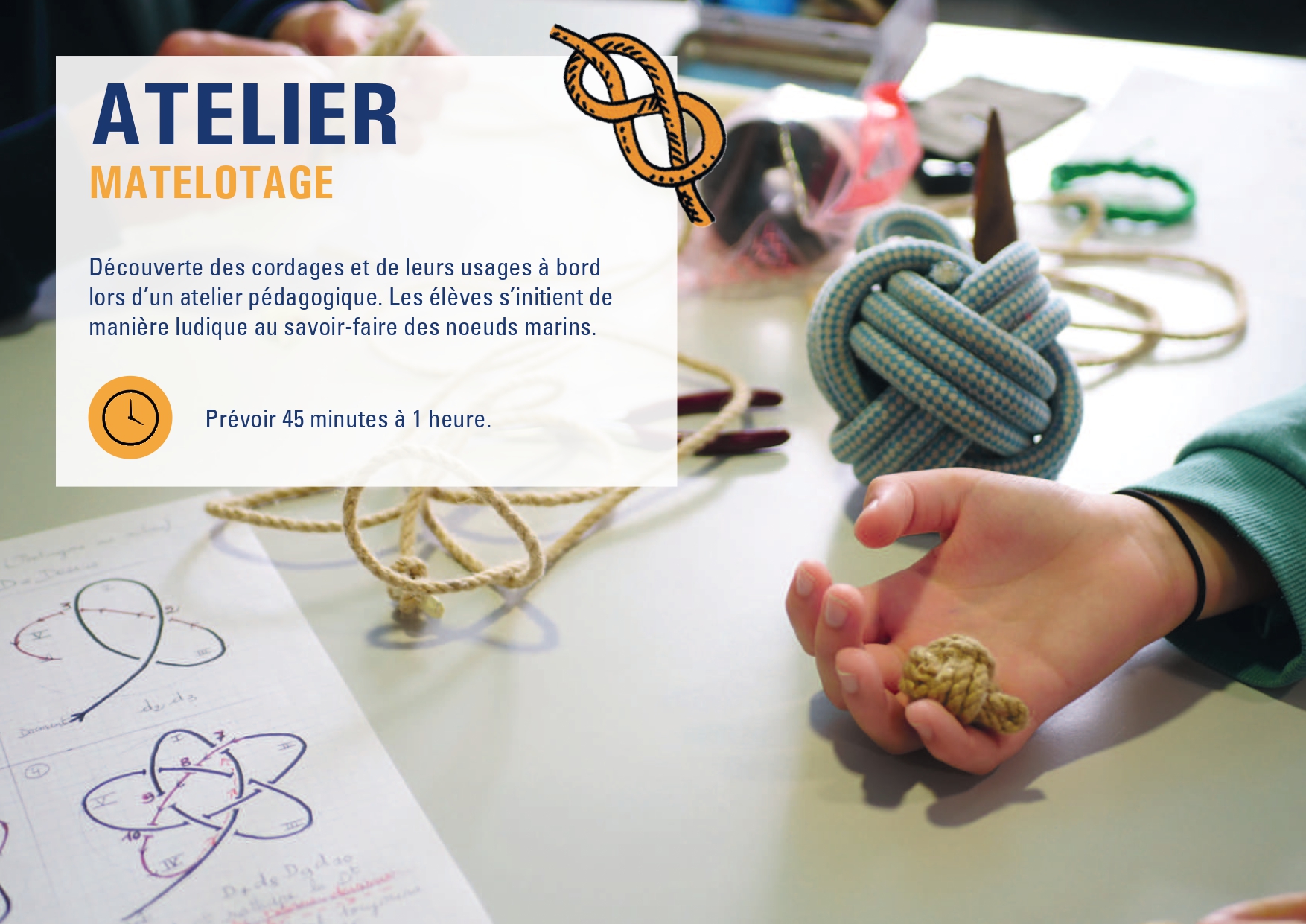 Atelier d'initiation aux noeuds marins.